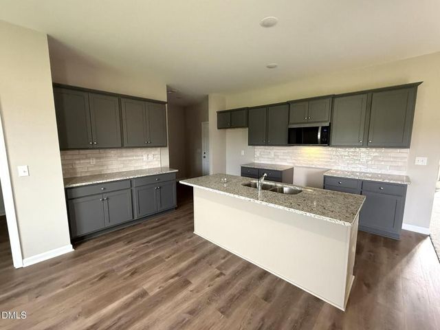 150 Mangrove Court, Four Oaks, NC 27524