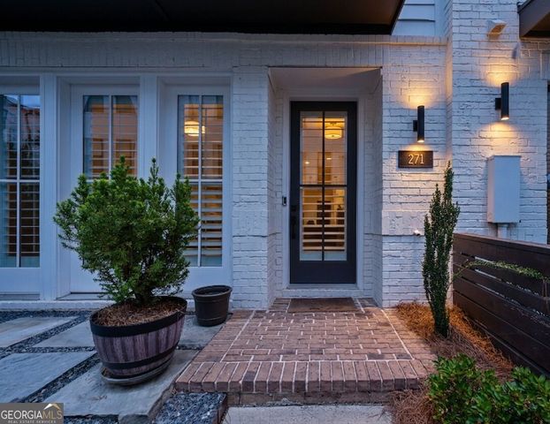 271 Mitchell Lane, Woodstock, GA 30188
