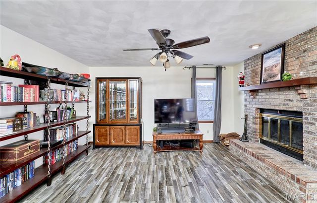 333 Aladar Drive, O'fallon, IL 62269