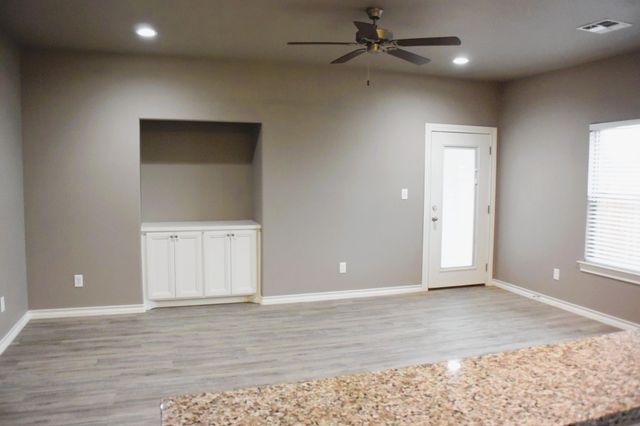 2219 Quitman Avenue, Lubbock, TX 79407