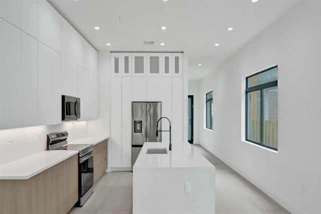 606 SW 7th Avenue, Fort Lauderdale, FL 33315