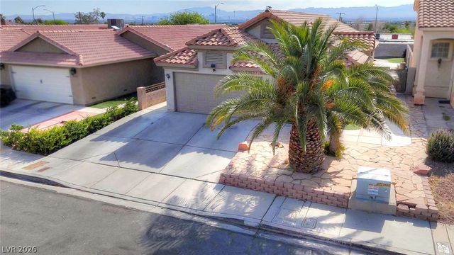 6326 Mount Rainier Avenue, Las Vegas, NV 89156