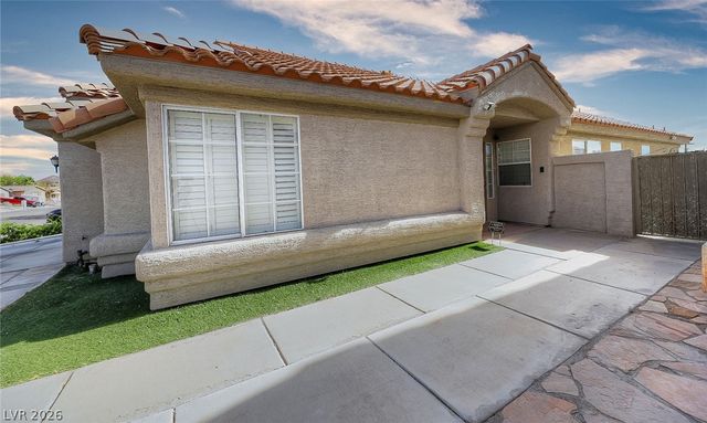 6326 Mount Rainier Avenue, Las Vegas, NV 89156