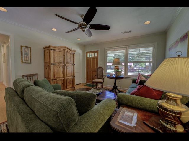 5067 WELCHSHIRE AVE, Memphis, TN 38117