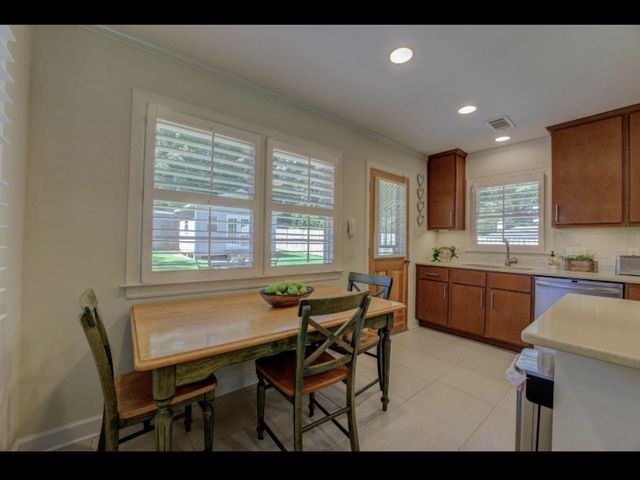 5067 WELCHSHIRE AVE, Memphis, TN 38117