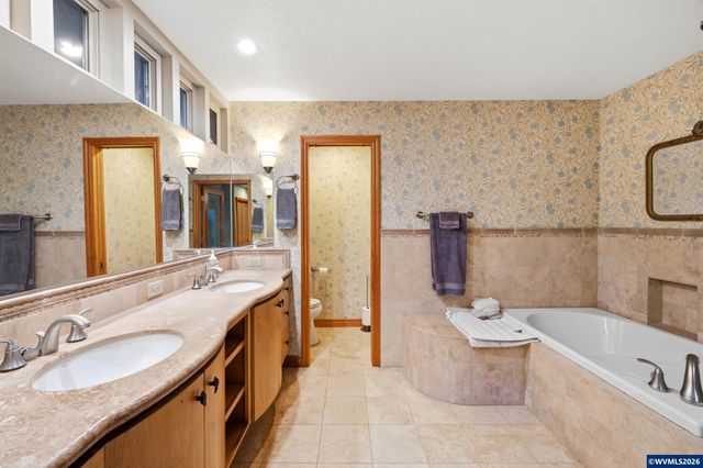 3435 Fir Tree Dr SE, Salem, OR 97317