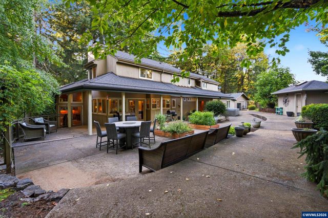 3435 Fir Tree Dr SE, Salem, OR 97317