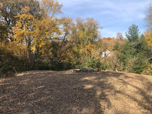 2113 Oakridge Street, Saint Paul, MN 55119