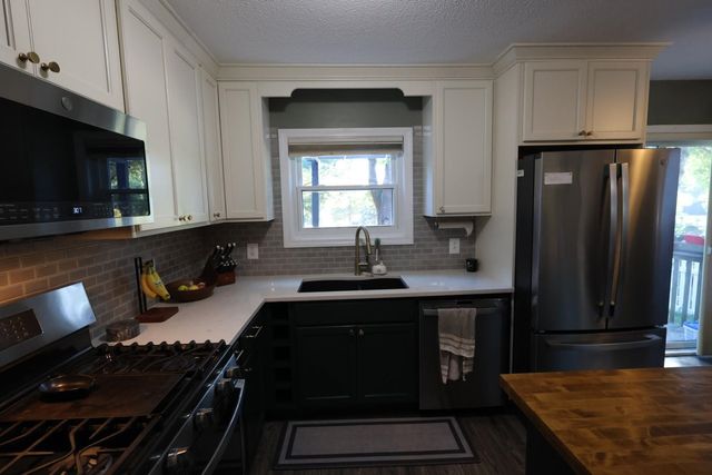 32 Heather Circle, Colchester (colchester), VT 05446