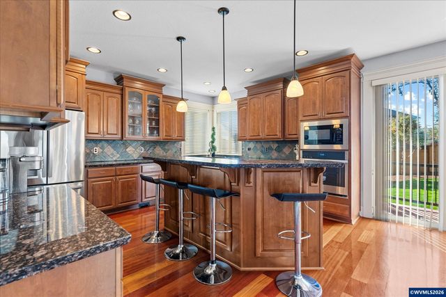 2114 Mousebird Av NW, Salem, OR 97304