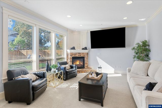 2114 Mousebird Av NW, Salem, OR 97304