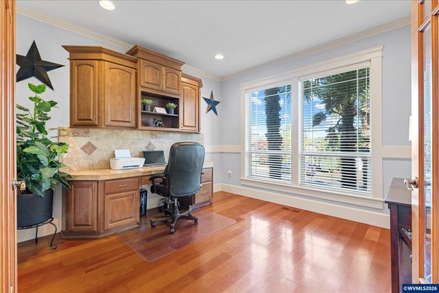 2114 Mousebird Av NW, Salem, OR 97304