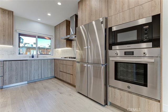 301 N Belmont Street 308, Glendale, CA 91206