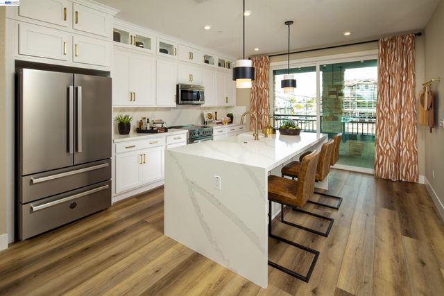 913 More Lane 1304, Morgan Hill, CA 95037