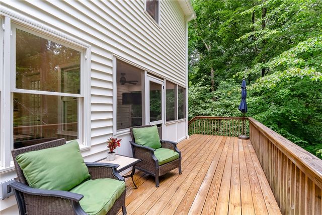 305 Bent Oak Lane, Central, SC 29630