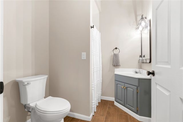 305 Bent Oak Lane, Central, SC 29630