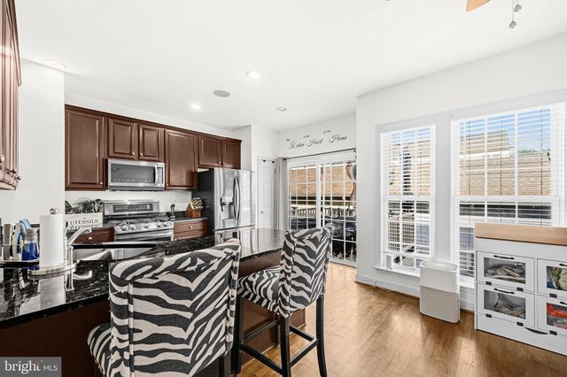 175 GREAT LAUREL SQ SE, Leesburg, VA 20175