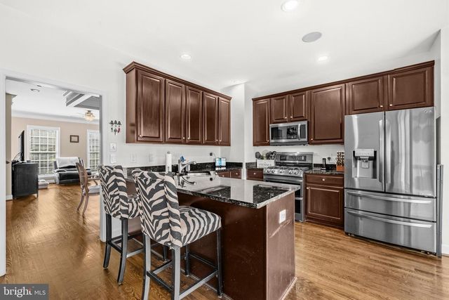 175 GREAT LAUREL SQ SE, Leesburg, VA 20175