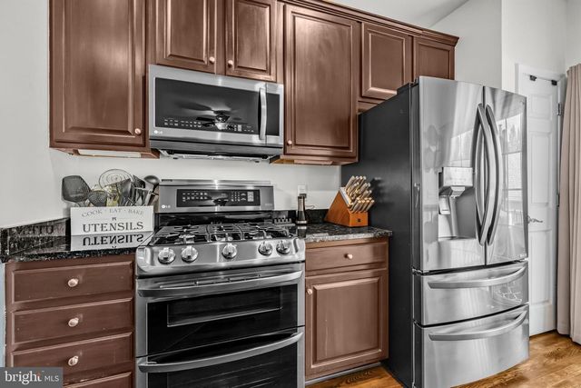 175 GREAT LAUREL SQ SE, Leesburg, VA 20175