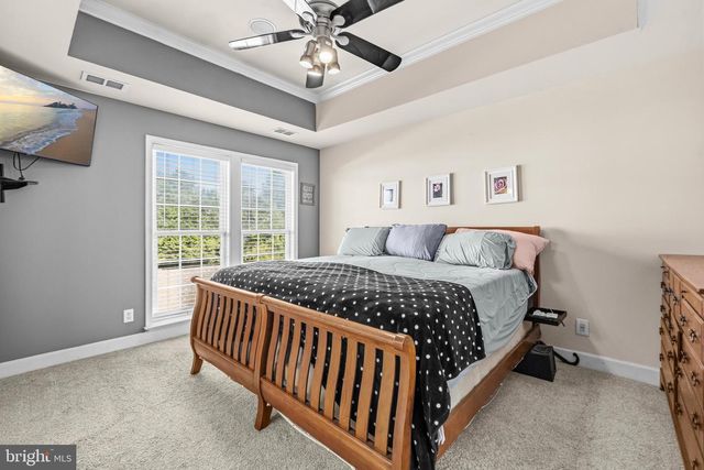 175 GREAT LAUREL SQ SE, Leesburg, VA 20175