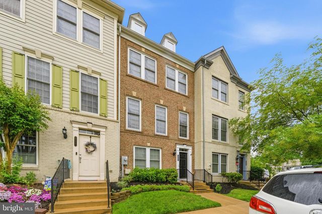 175 GREAT LAUREL SQ SE, Leesburg, VA 20175