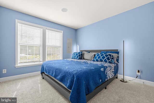 175 GREAT LAUREL SQ SE, Leesburg, VA 20175