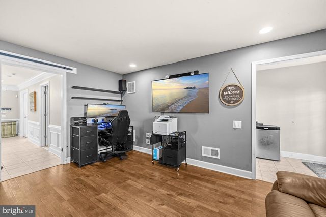 175 GREAT LAUREL SQ SE, Leesburg, VA 20175