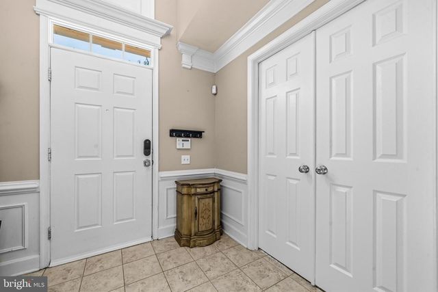 175 GREAT LAUREL SQ SE, Leesburg, VA 20175