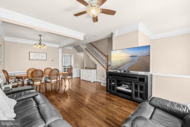 175 GREAT LAUREL SQ SE, Leesburg, VA 20175