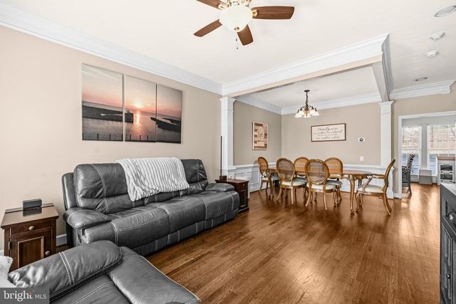 175 GREAT LAUREL SQ SE, Leesburg, VA 20175
