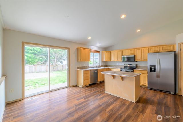 10504 248th Street Ct E, Graham, WA 98338