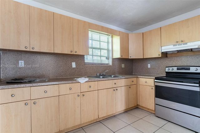 415 N 60th Way 1, Hollywood, FL 33024