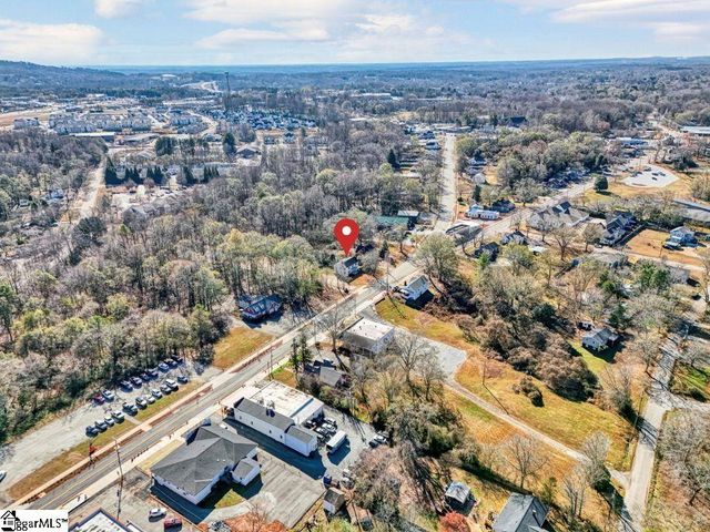 108 N Poinsett Highway, Travelers Rest, SC 29690