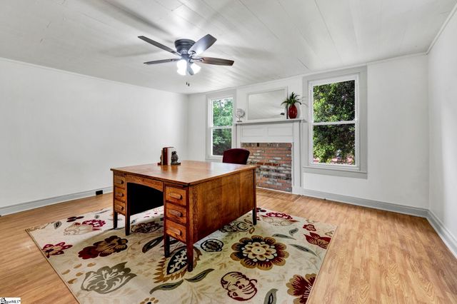 108 N Poinsett Highway, Travelers Rest, SC 29690