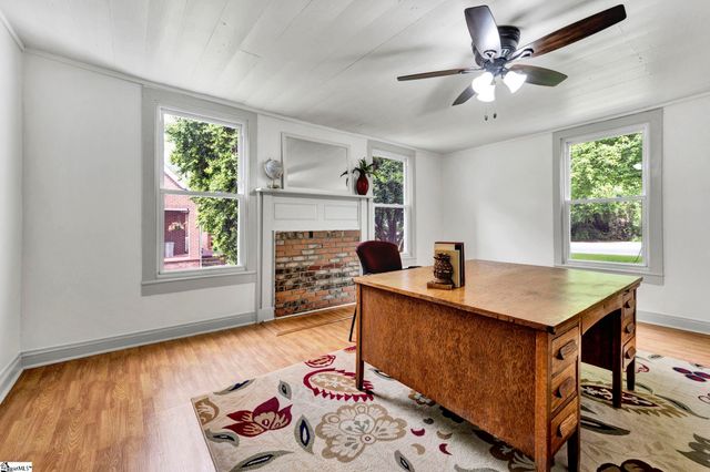 108 N Poinsett Highway, Travelers Rest, SC 29690