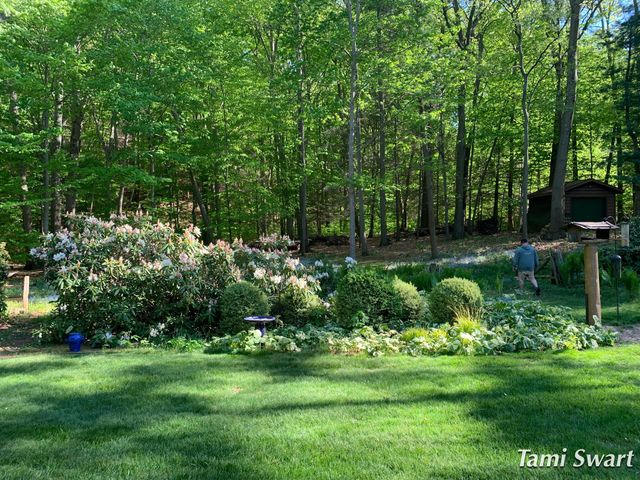 17484 Beech Hill Drive, Grand Haven, MI 49417