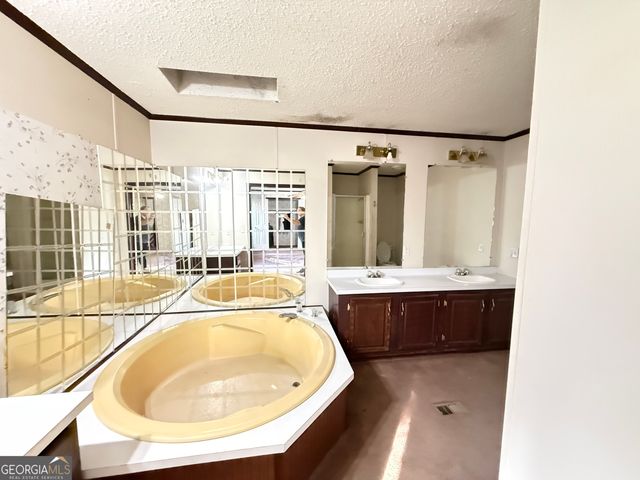 844 Nix Road, Bremen, GA 30110