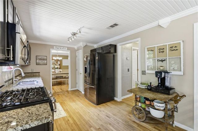 1880 Rocksram Drive, Buford, GA 30519