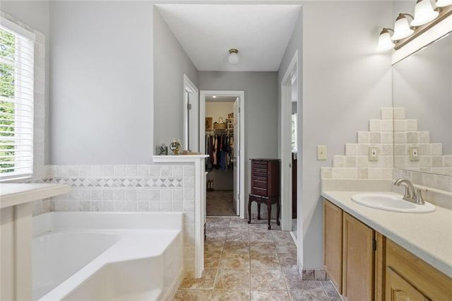 1880 Rocksram Drive, Buford, GA 30519