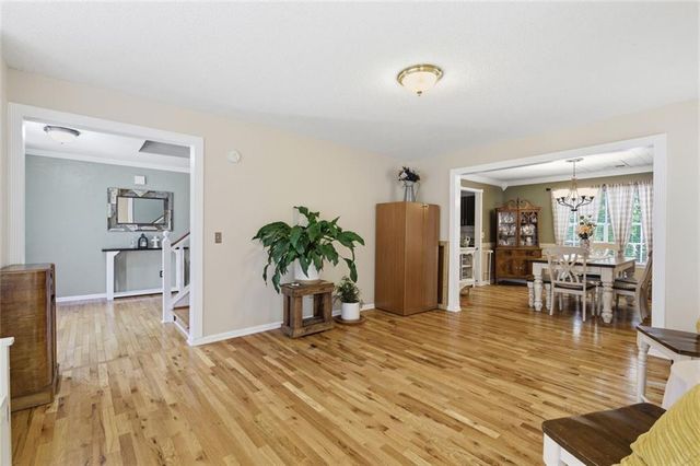 1880 Rocksram Drive, Buford, GA 30519