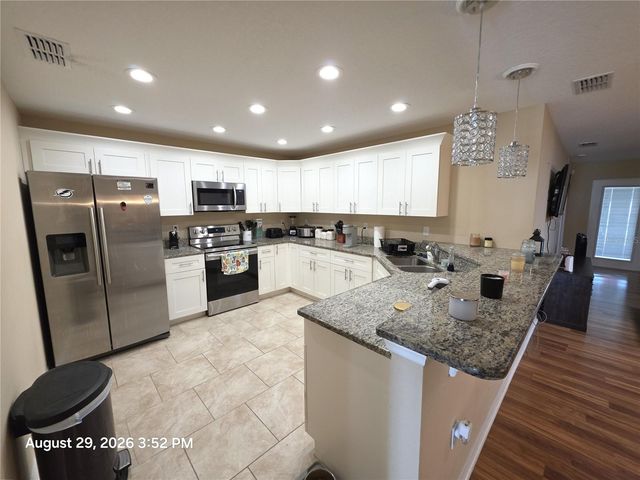 37908 PRAIRIE ROSE LOOP, Zephyrhills, FL 33542