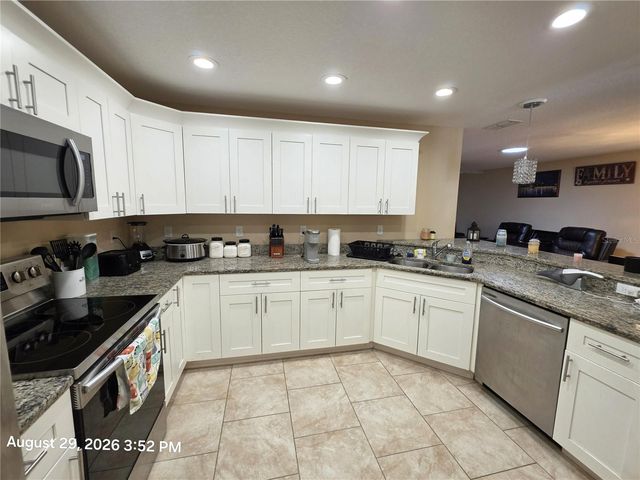 37908 PRAIRIE ROSE LOOP, Zephyrhills, FL 33542