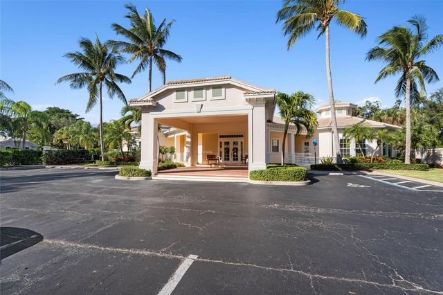 889 ISLAND CLUB SQUARE, Vero Beach, FL 32963