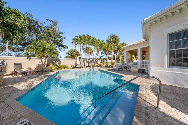 889 ISLAND CLUB SQUARE, Vero Beach, FL 32963