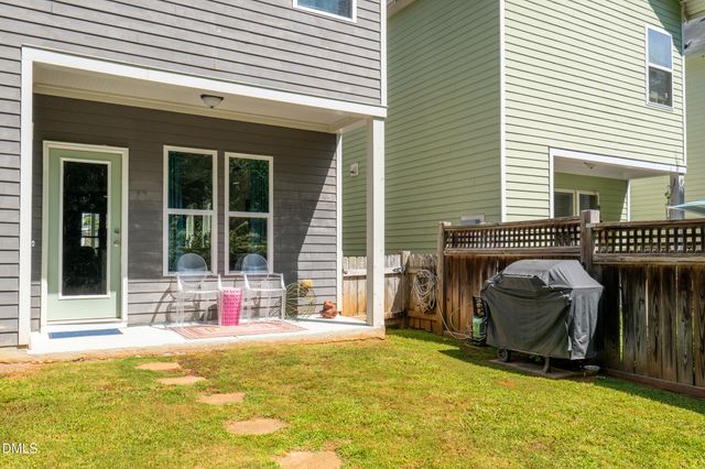 26 Danbury Court, Pittsboro, NC 27312