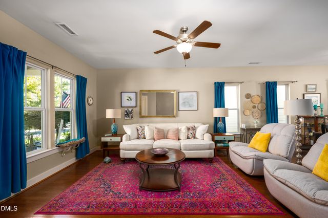 26 Danbury Court, Pittsboro, NC 27312