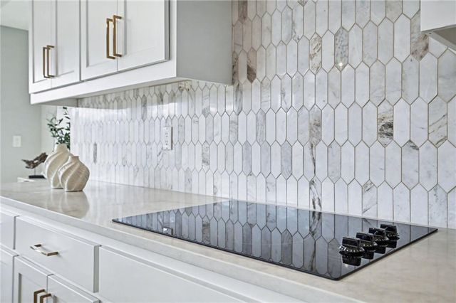 5021 Bradshaw Street, Shawnee, KS 66216