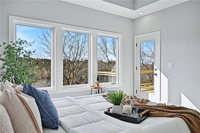 5021 Bradshaw Street, Shawnee, KS 66216