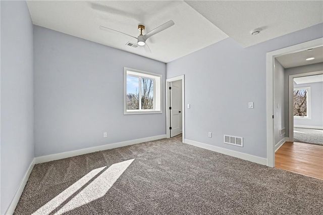 5021 Bradshaw Street, Shawnee, KS 66216