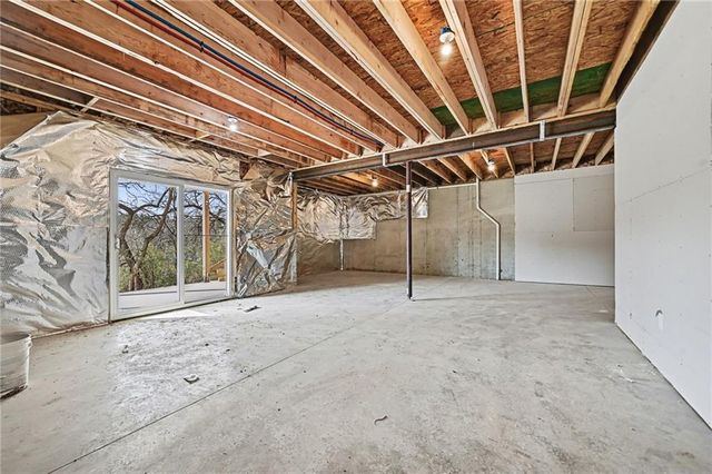 5021 Bradshaw Street, Shawnee, KS 66216